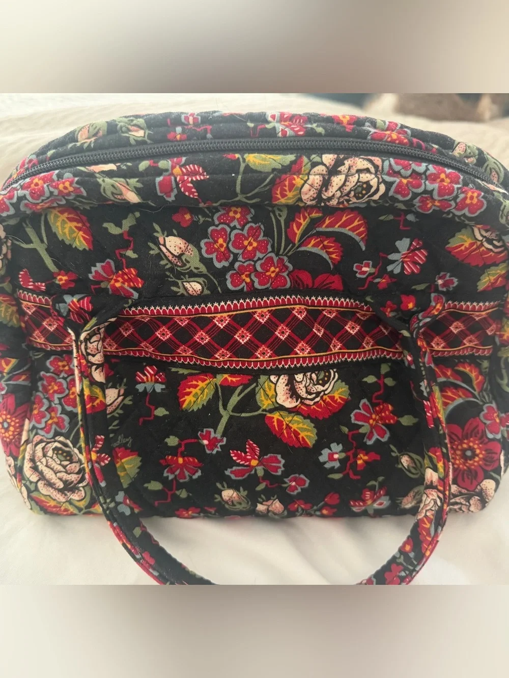 Vera Bradley Anastasia pattern handle bag